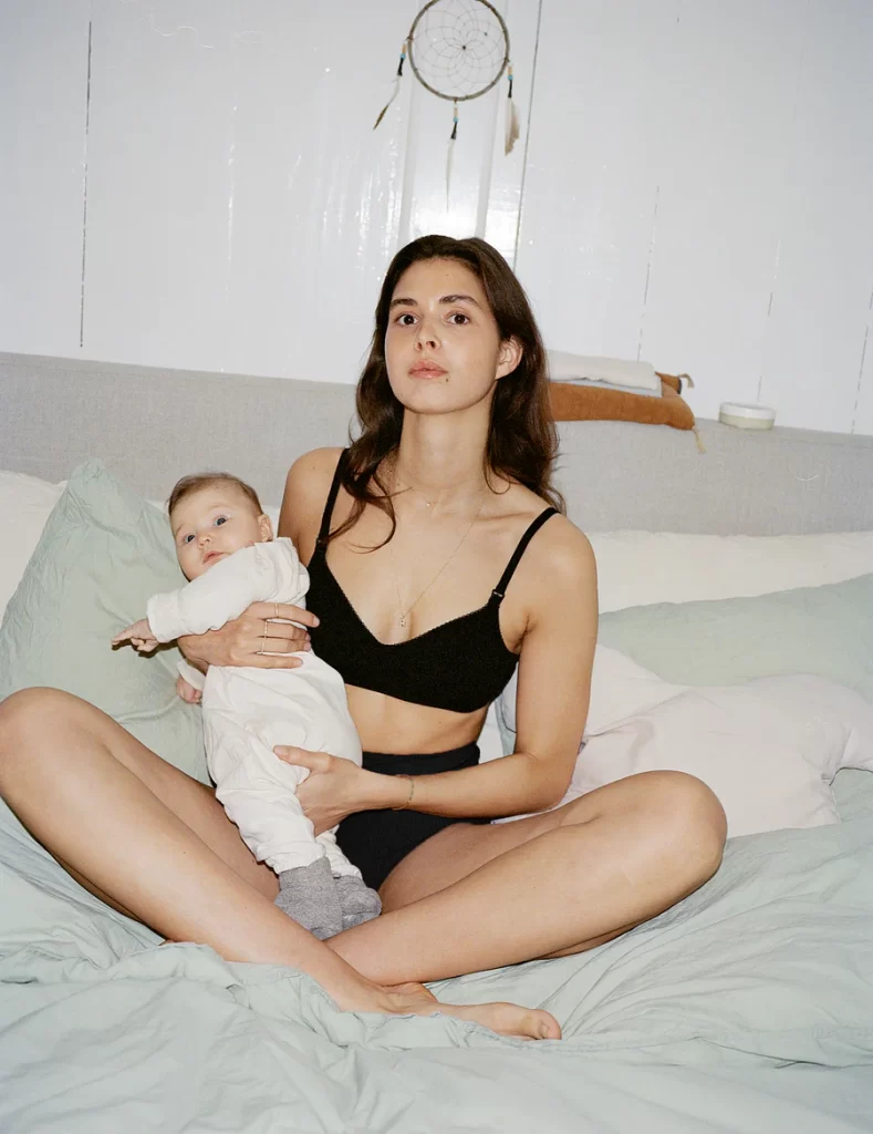 Breastfeeding Essentials Juem